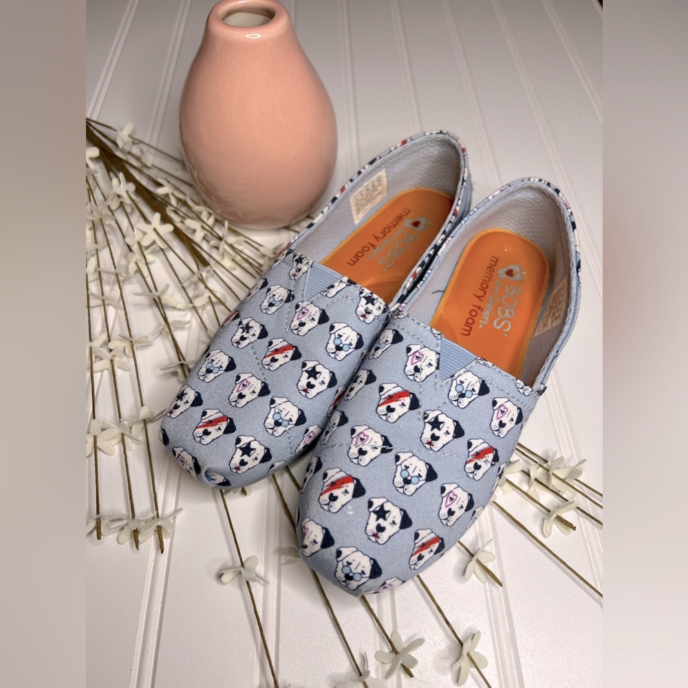 Bobs For Dogs by Sketchers Puppy Print
